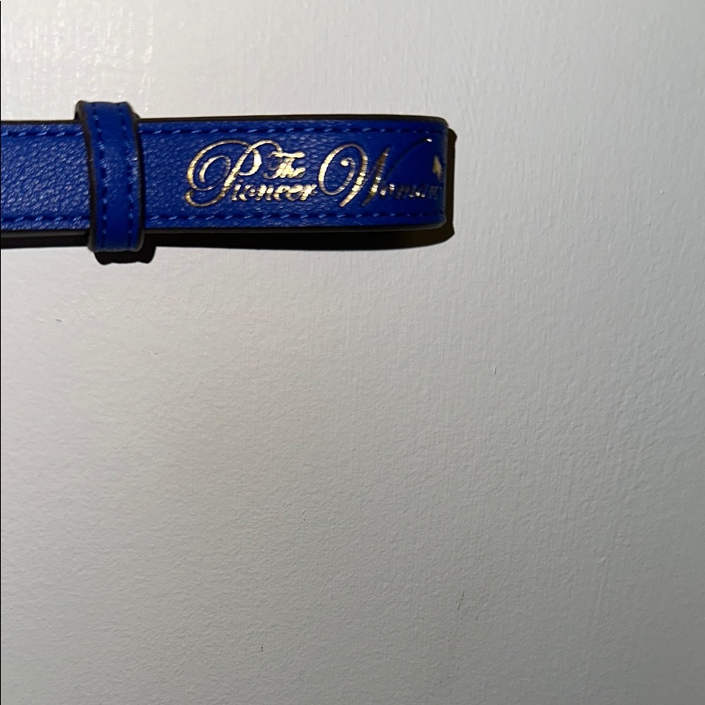 The Pioneer Woman Blue and White Milo 3 piece Wallet Set - Picture 13 of 13
